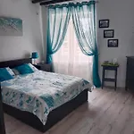 La Cour Oda ve Kahvaltı Villefagnan