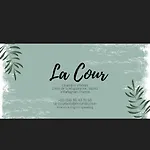 La Cour Oda ve Kahvaltı 3*