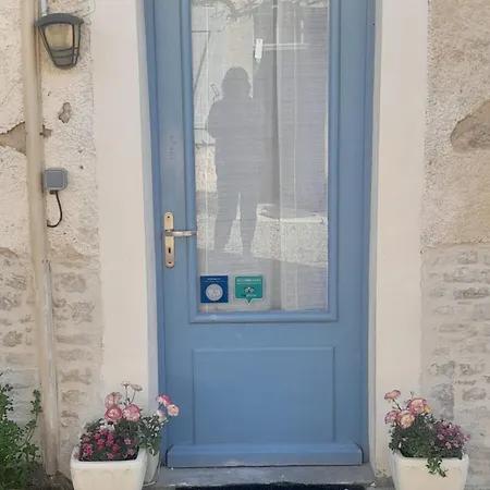 La Cour