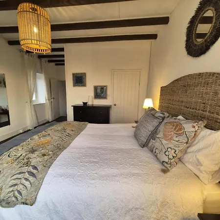 Oda ve Kahvaltı La Cour Villefagnan