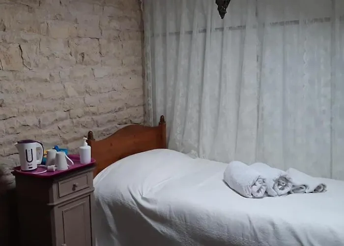 La Cour Alojamento de Acomodação e Pequeno-almoço