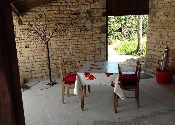 Alojamento de Acomodação e Pequeno-almoço La Cour