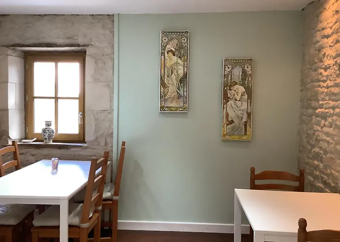 La Cour Alojamento de Acomodação e Pequeno-almoço Villefagnan