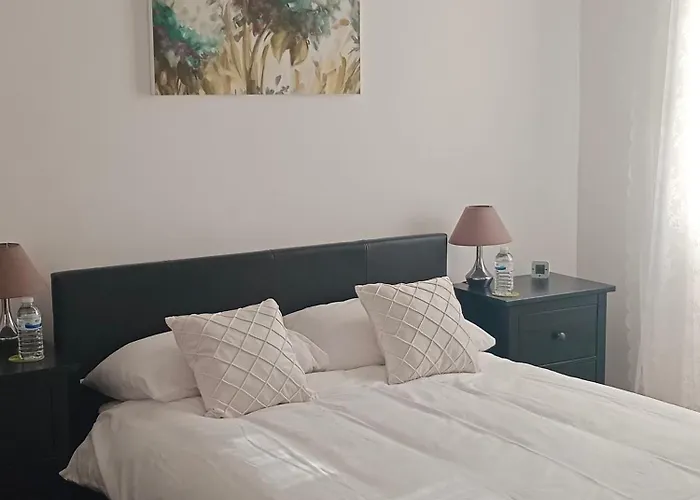 La Cour 3* Villefagnan