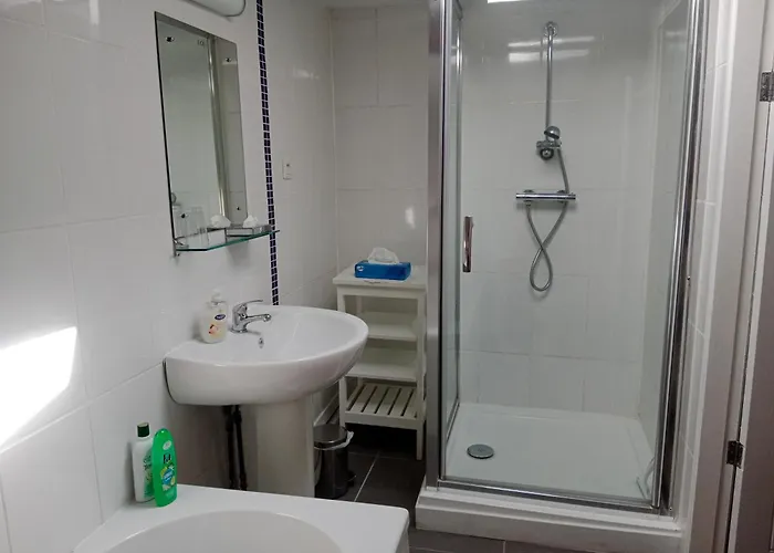 La Cour Alojamento de Acomodação e Pequeno-almoço Villefagnan