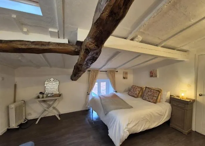 La Cour Alojamento de Acomodação e Pequeno-almoço